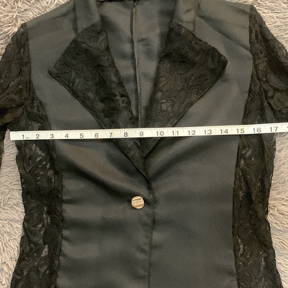 Lace blazer - Picture 3 of 4